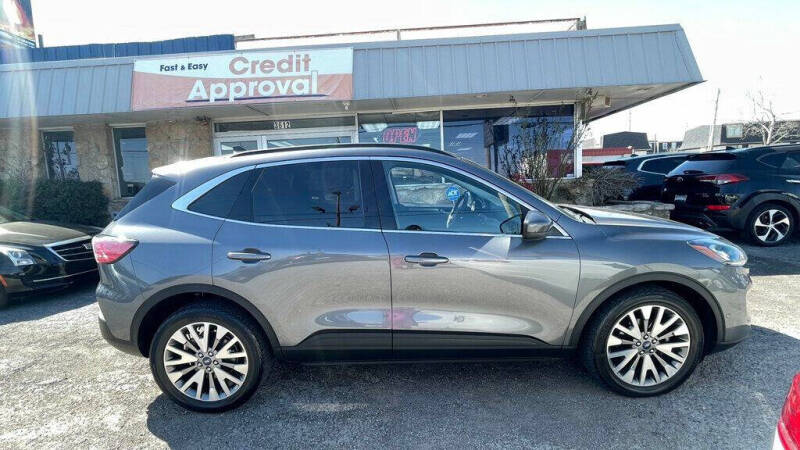 2021 Ford Escape Titanium