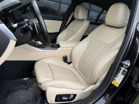 2022 BMW 3 Series 330i