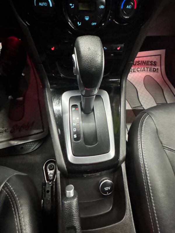 2014 Ford Fiesta Titanium