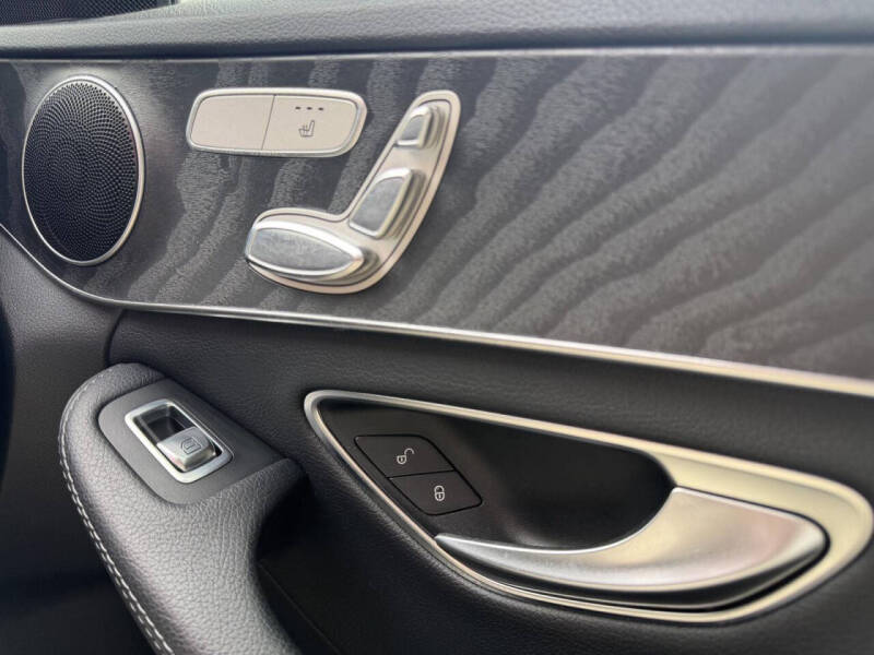 2017 Mercedes-Benz C-Class