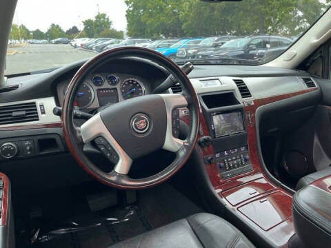 2012 Cadillac Escalade EXT Luxury