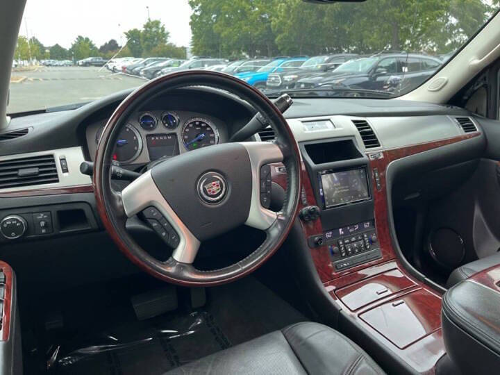 2012 Cadillac Escalade EXT Luxury