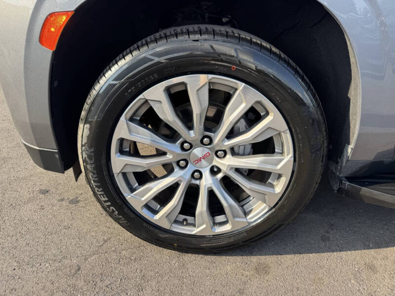 2022 GMC Yukon Denali