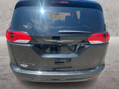 2018 Chrysler Pacifica Touring L Plus