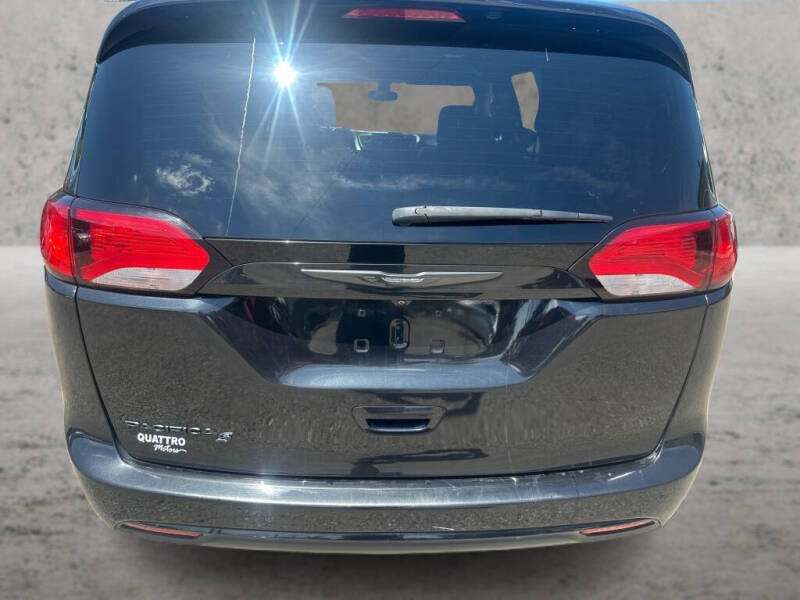 2018 Chrysler Pacifica Touring L Plus