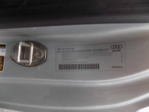 2010 Audi A5 2.0T quattro Premium Plus