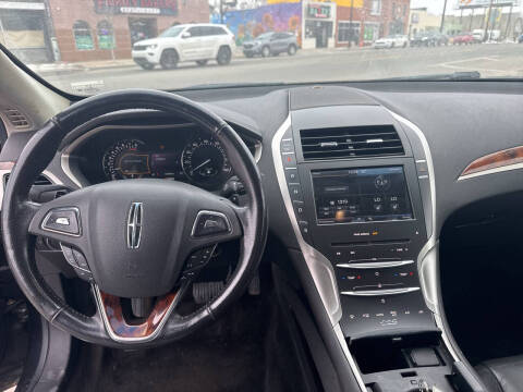 2013 Lincoln MKZ