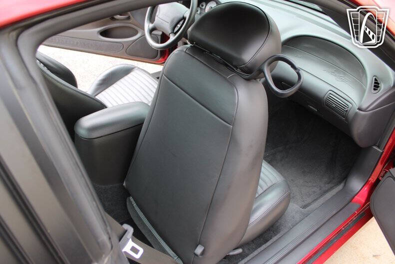 2003 Ford Mustang SVT Cobra