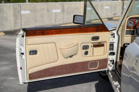 1989 Rolls-Royce Corniche