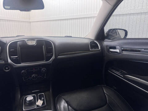 2019 Chrysler 300 Limited