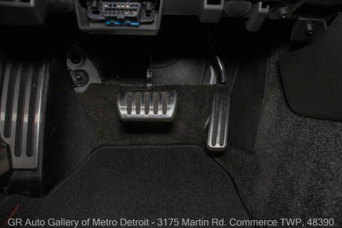 2009 Saturn SKY Red Line