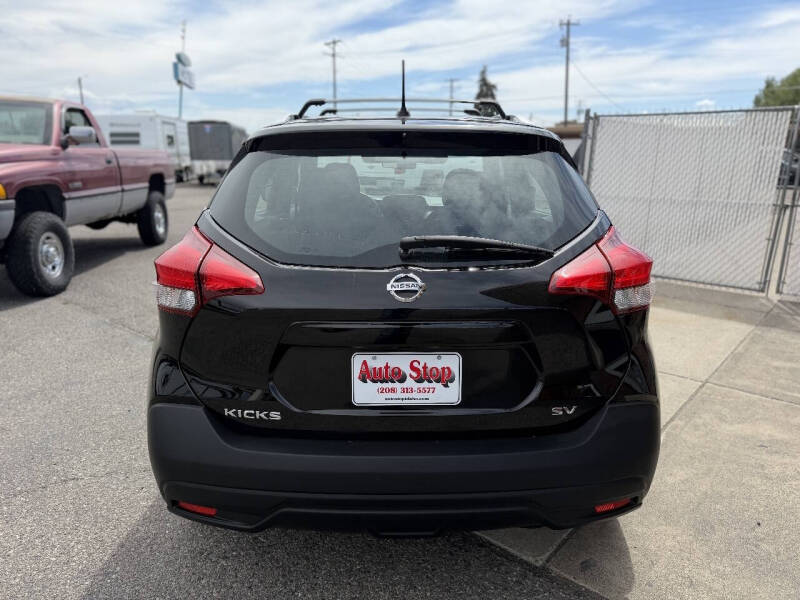 2018 Nissan Kicks SV