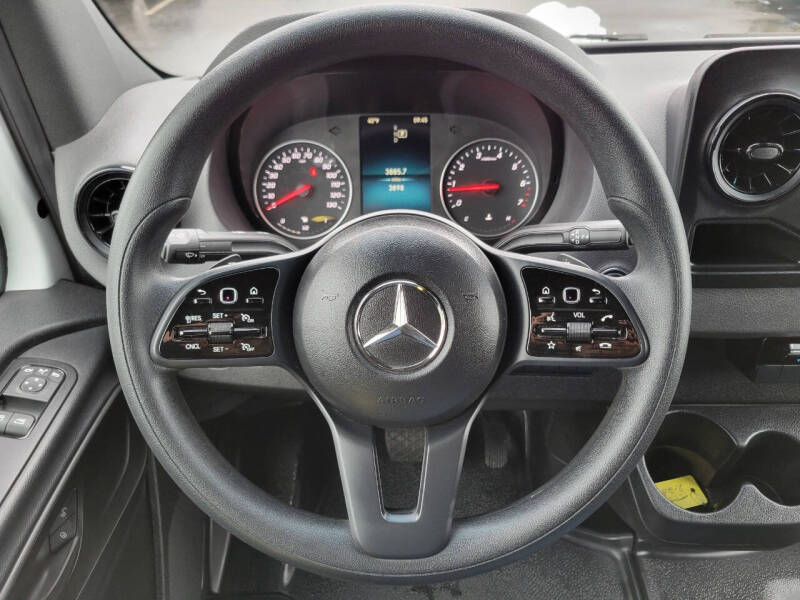 2023 Mercedes-Benz Sprinter 2500