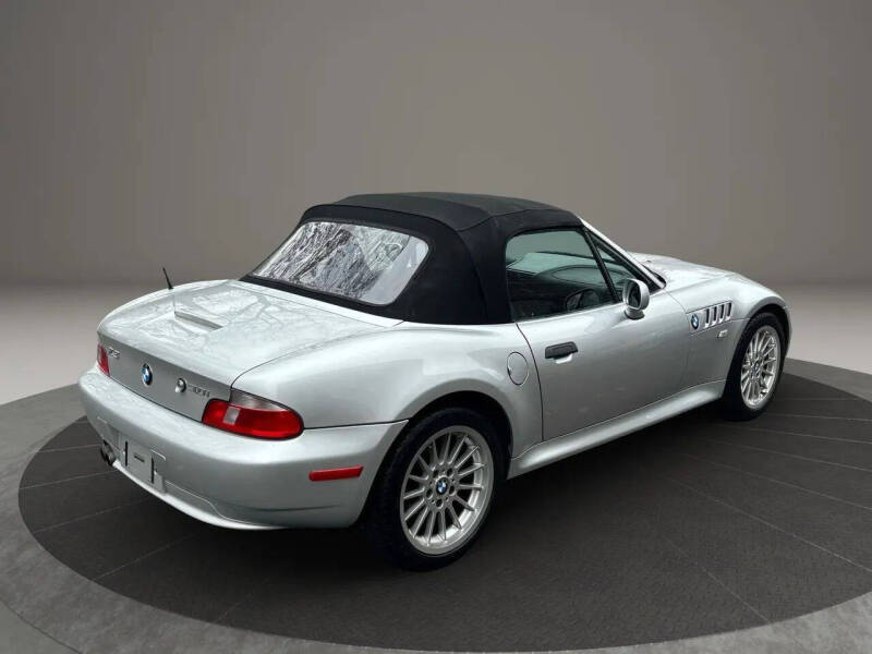 2002 BMW Z3 3.0i