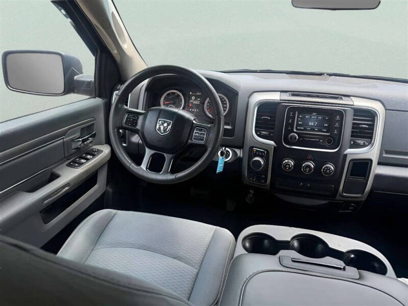2020 RAM 1500 Classic SLT