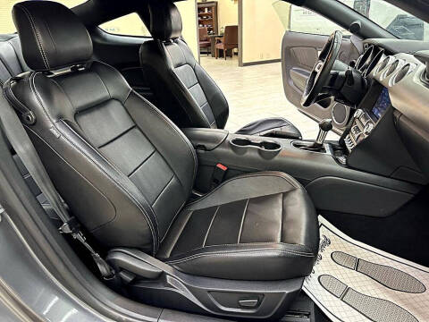 2022 Ford Mustang EcoBoost Premium