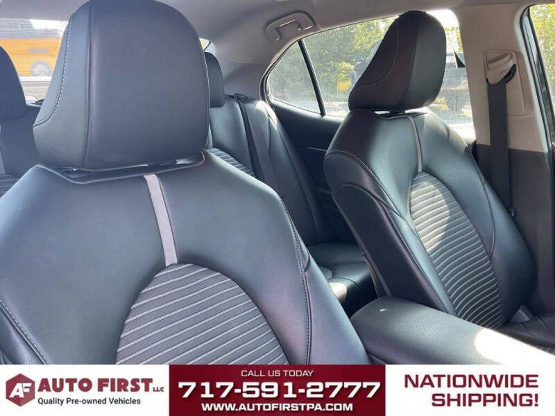 2021 Toyota Camry SE