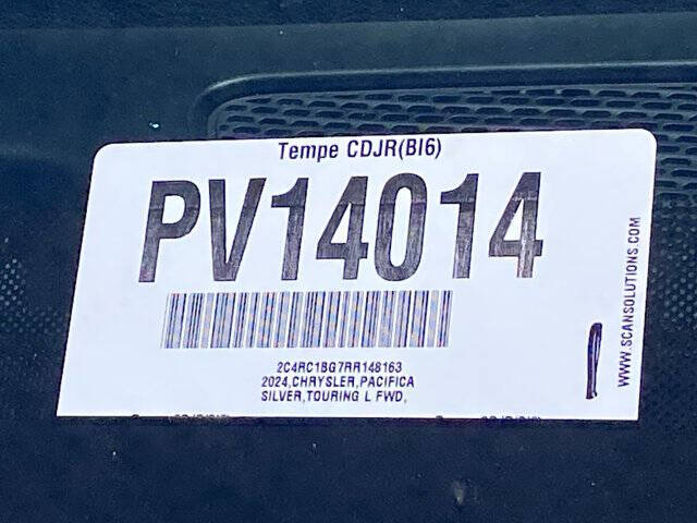 2024 Chrysler Pacifica Touring L