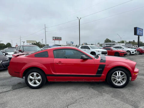 2006 Ford Mustang GT Deluxe