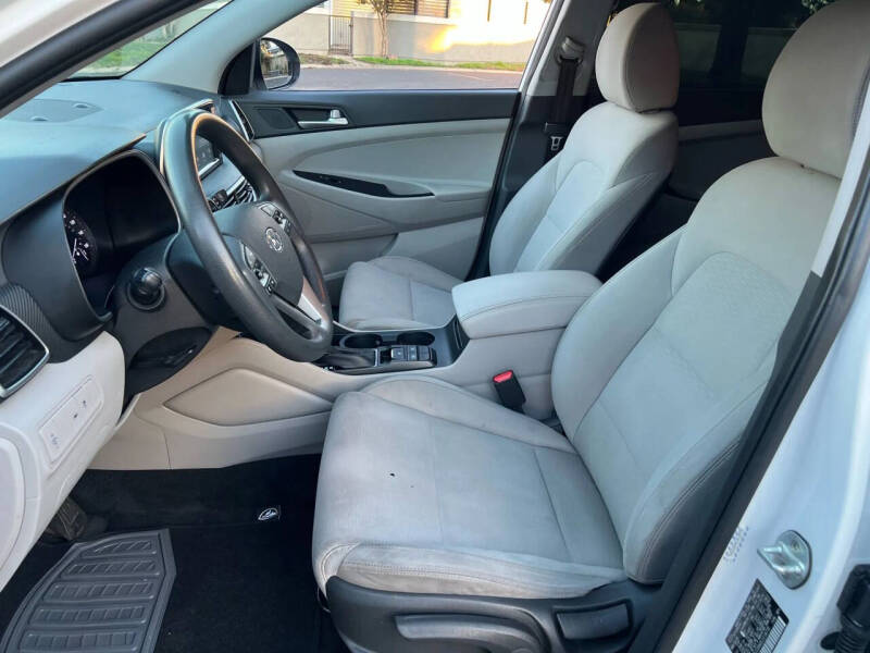 2020 Hyundai Tucson SE