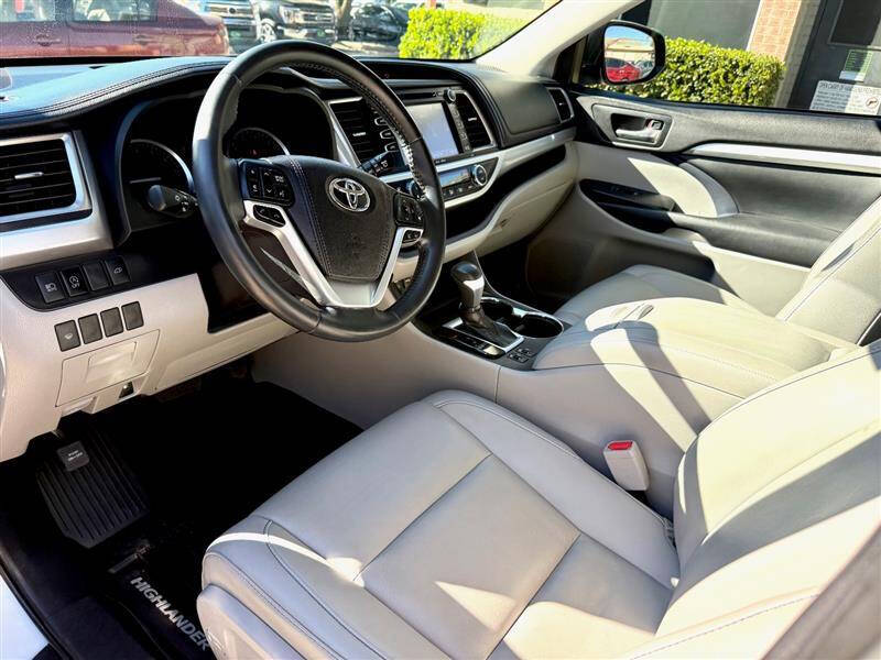 2019 Toyota Highlander XLE