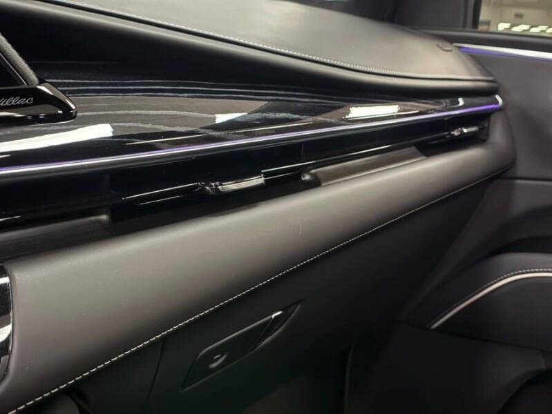 2023 Cadillac Escalade-V ESV