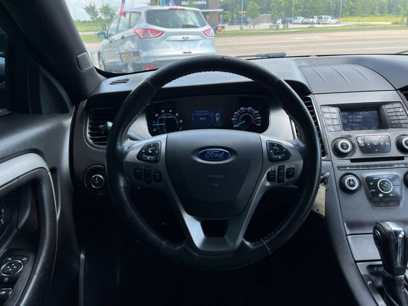 2014 Ford Taurus SEL