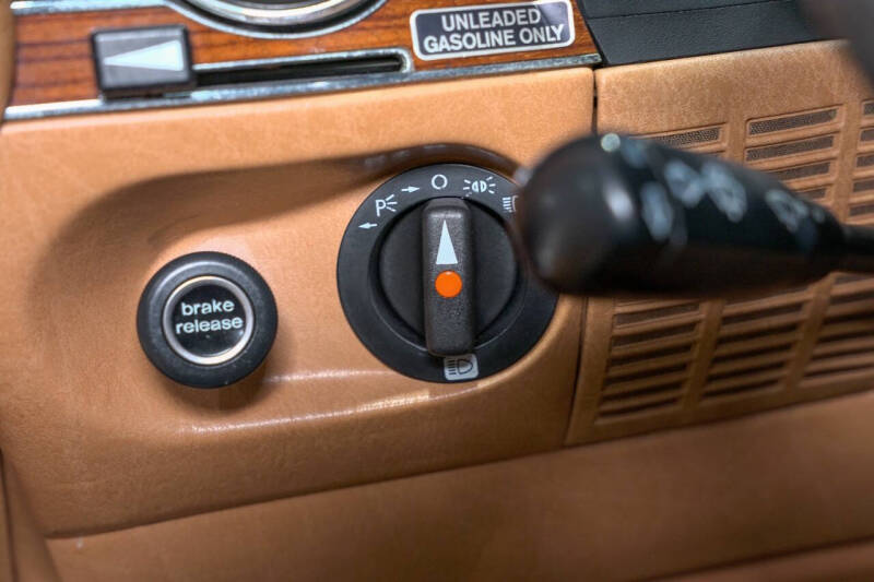 1982 Mercedes-Benz 380-Class 380 SL