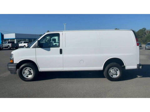 2023 Chevrolet Express 2500