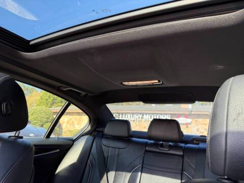 2017 BMW 5 Series 540i