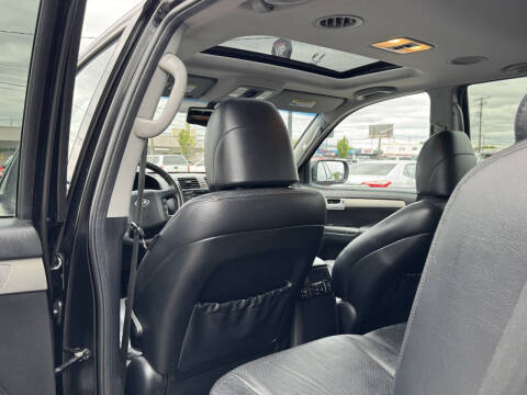2009 Kia Borrego Limited V8