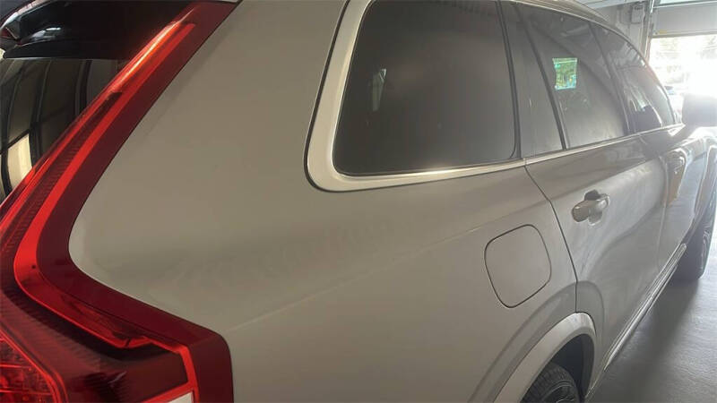 2025 Volvo XC90 B5 Core Bright Theme