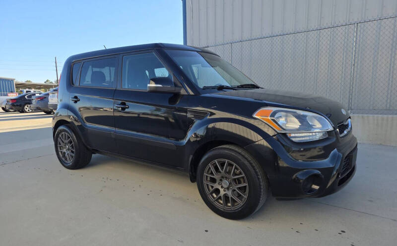 2013 Kia Soul +