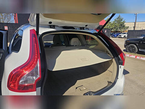 2015 Volvo XC60 T5 Drive-E Platinum