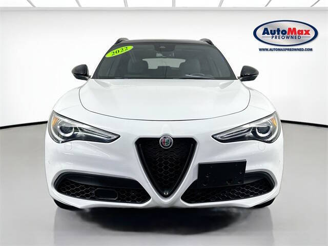 2022 Alfa Romeo Stelvio Veloce