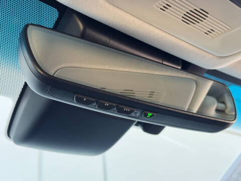 2024 Lexus ES 300h Luxury