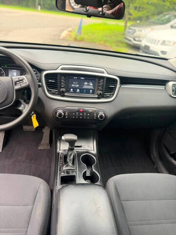 2019 Kia Sorento LX