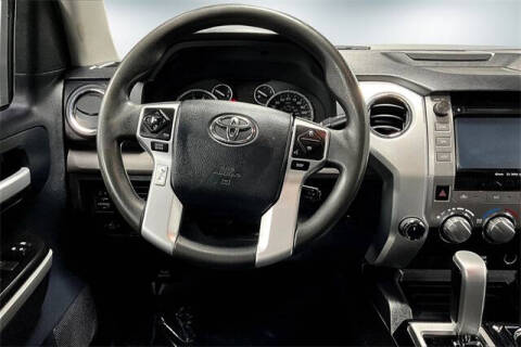 2016 Toyota Tundra SR5