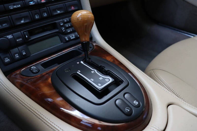 2002 Jaguar XK-Series XK8