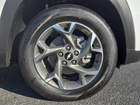 2024 Chevrolet Trax LT