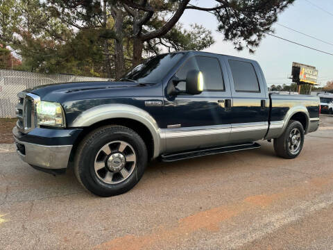 2005 Ford F-250 Super Duty for sale at Mandingo's Automotive & Sales LLC in Snellville GA