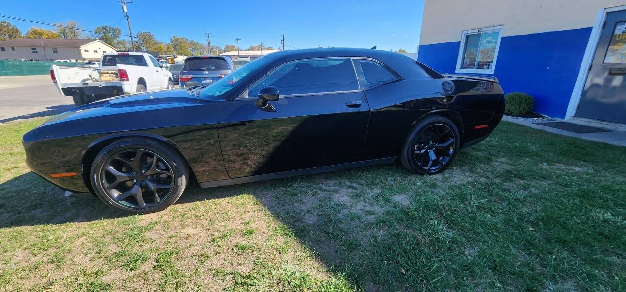 2015 Dodge Challenger for sale at URIEL's AUTOMOTIVE LLC in Middletown, OH