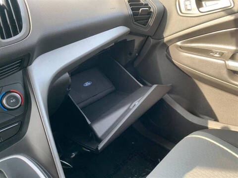 2017 Ford C-MAX Energi SE