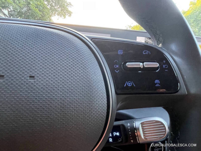 2024 Hyundai Ioniq 5 SE