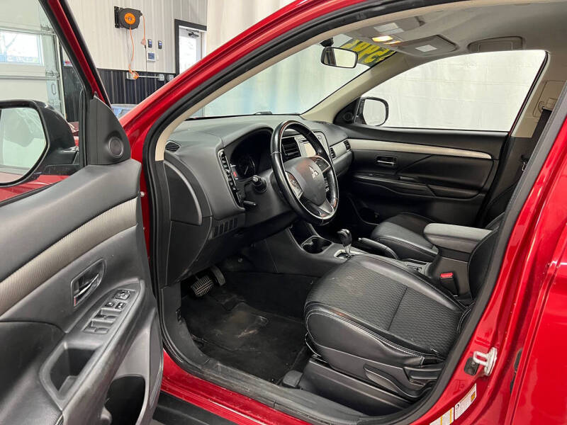 2015 Mitsubishi Outlander SE