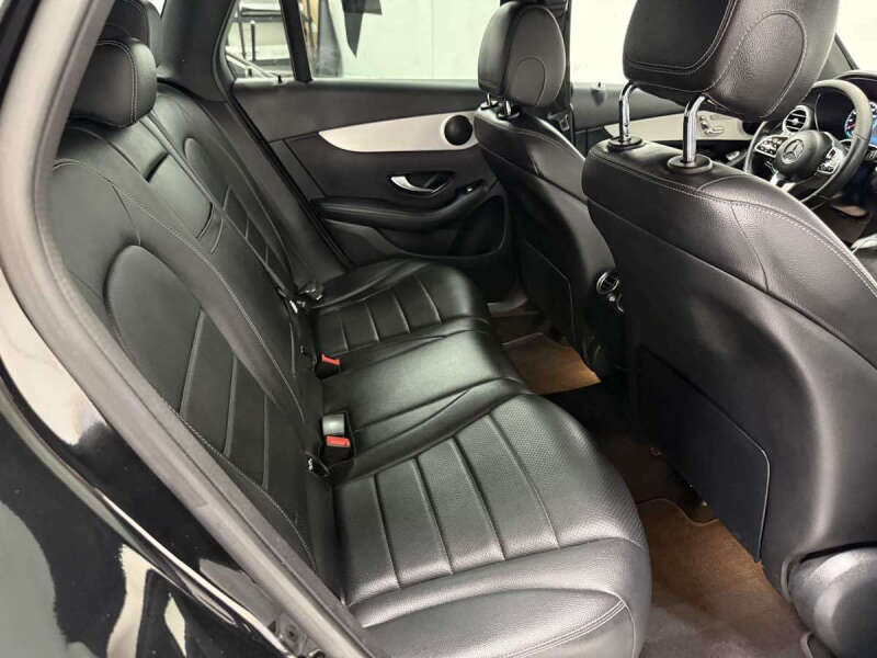 2022 Mercedes-Benz GLC GLC 300