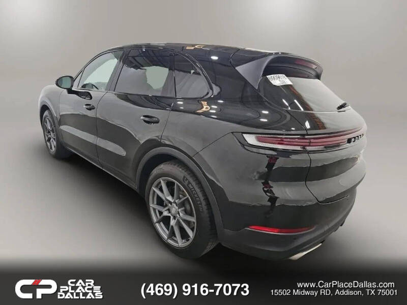 2024 Porsche Cayenne