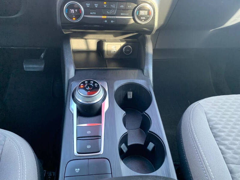 2021 Ford Escape Hybrid SE