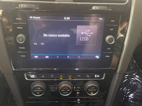 2019 Volkswagen Golf R 4Motion