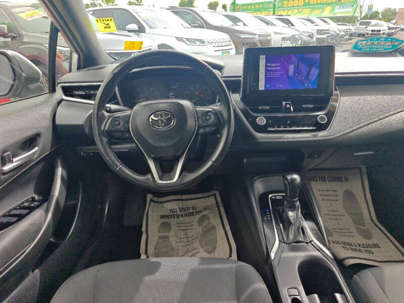 2024 Toyota Corolla Hatchback SE